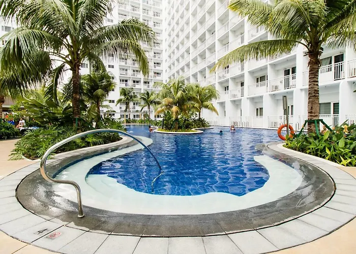 Luxury At Shore 1 Tower C1, Mall Of Complex Pasay Apartment *